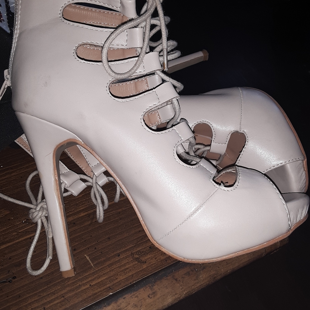 Glaze high heels